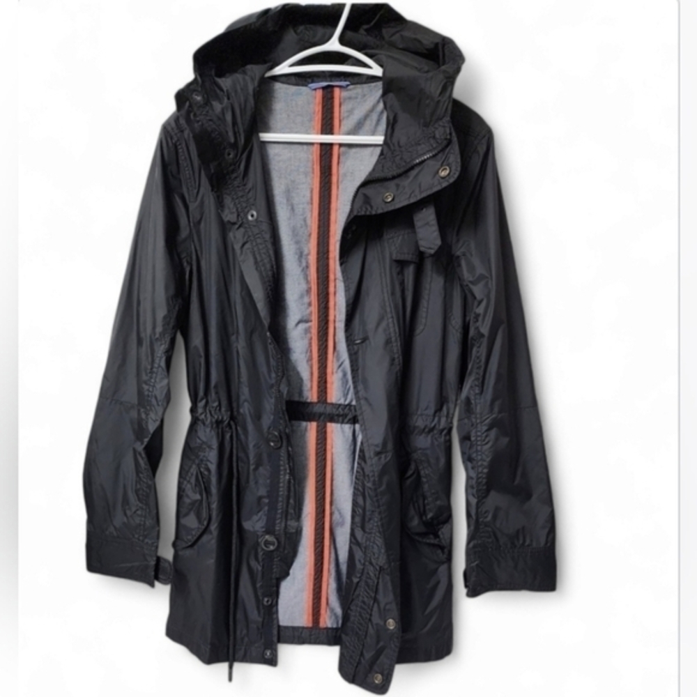 Lightweight Hooded Rain Jacket in Black with Coral Trim